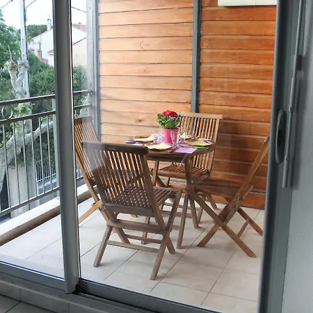 Апартаменты L'ilot Saint Jacques By Interhome *